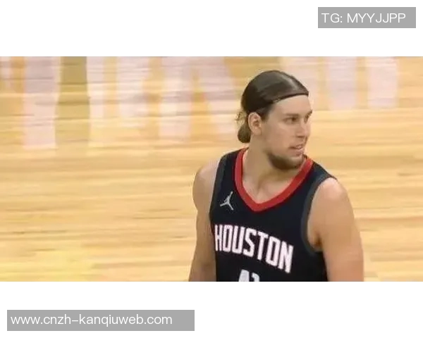 申京表现出色砍下33分10篮板火箭战胜爵士塞克斯顿与格林各得21分